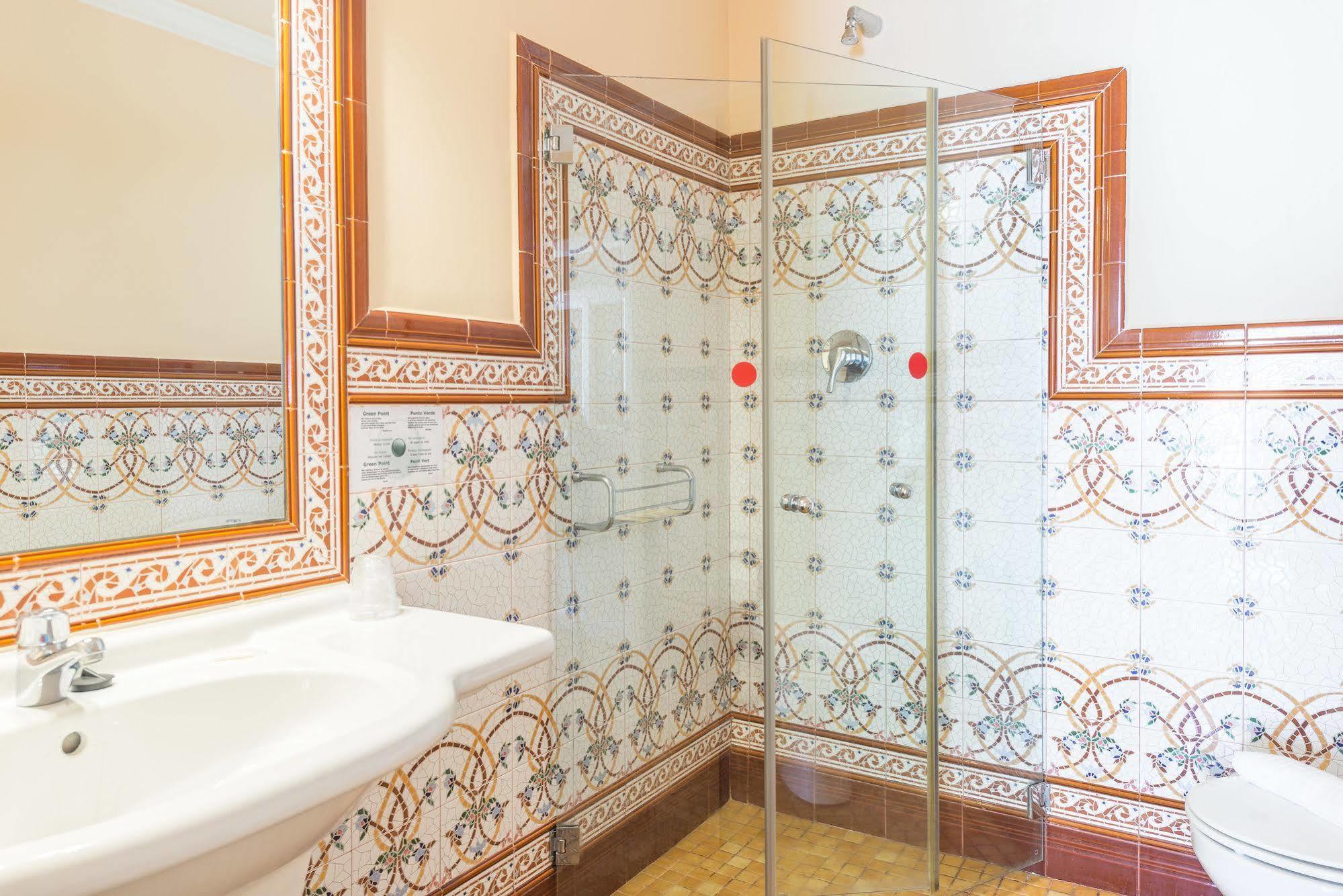 Hotel Noucentista Sitges Extérieur photo